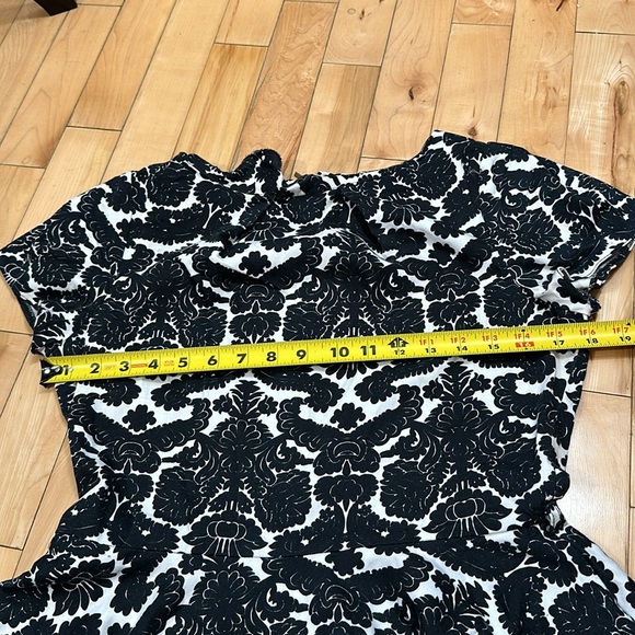 Closet Fit & Flare Damask Dress - Picture 8 of 8